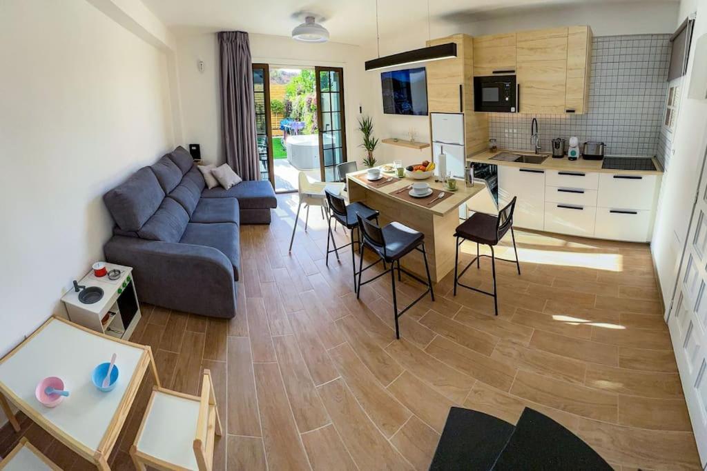 Relaxing Garden Los Cristianos Con Jacuzzi Y Barbacoa Арона Екстериор снимка